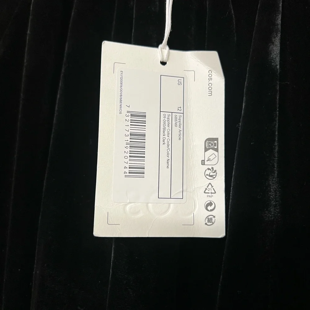 COS NWT black gathered velvet silk blend midi dress statement sleeve minimalist - Picture 10 of 13